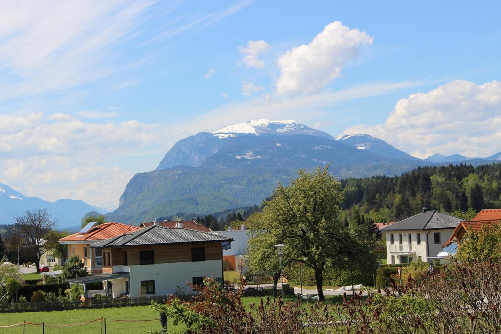 Gastehaus Sapetschnig Apartamento Faak am See Exterior foto